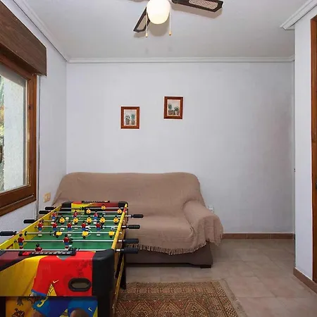 Ch Velazquez * سيوداد كيسادا