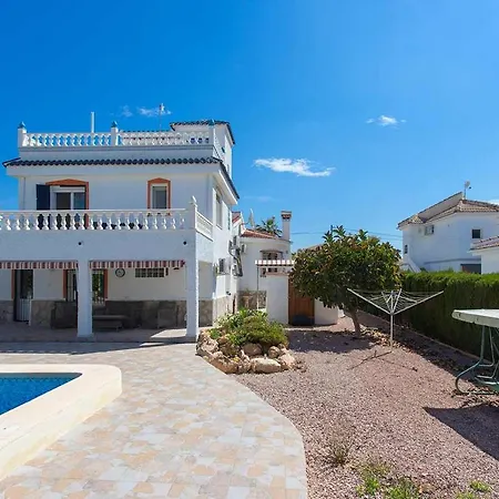 Villa Ch Velazquez *