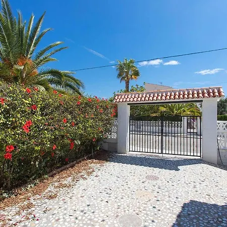 Ch Velazquez Villa Ciudad Quesada